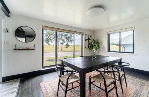 Westminster House | Renovated 4BR Escape Luxe Comfort and Hot Tub
