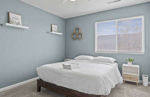 Northwest Reno House | Renovated 5BD/3BA Reno/Tahoe Getaway