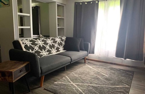 Boynton House | Renovated and centrally located!