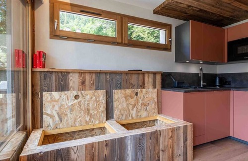 La Clusaz Apartment | Renovated apartment close to the village and the slopes