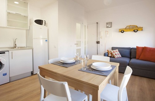 Barceloneta Apartment | Renovated Apartment With Sea View, 5-1