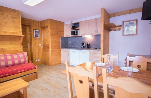 Aussois Apartment | Renovated apartment for 4 in Aussois, terrace