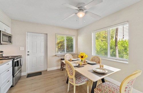 Sugar Sands House | Renovated Apt Steps From The Singer Island Beach