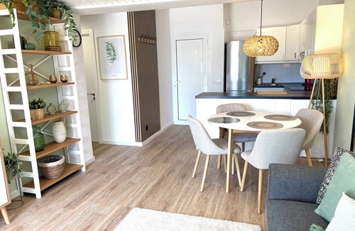 Lloret de Mar House | Renovated bungalow, beach + village within walking distance, pool area, sea view
