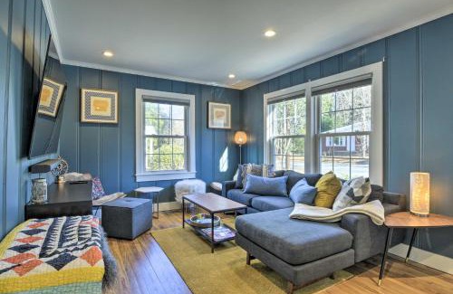 Carrboro House | Renovated Carrboro House with Deck and Fire Pit!