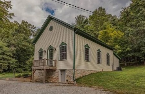 Lexington House | Renovated Chapel on Private road, Renovated Chapel on Private road