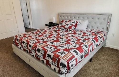 Tobyhanna House | Renovated Country Place House