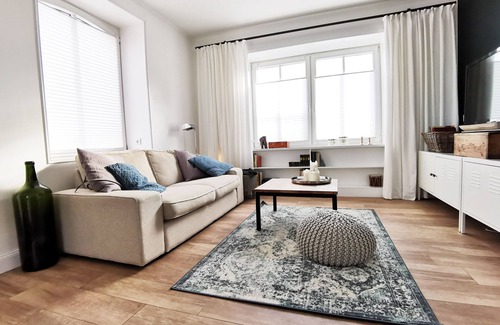 Neuengamme House | Renovated country house, stylishly furnished, located on the Elbe near the city