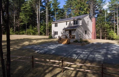 Quechee House | Renovated! Cozy, contemporary with great location.