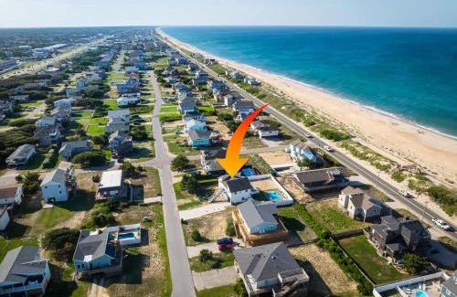 Kitty Hawk House | Renovated for 2025 Ocean Views & Backyard Oasis