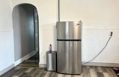 Buffalo House | Renovated gem in central Buffalo near downtown