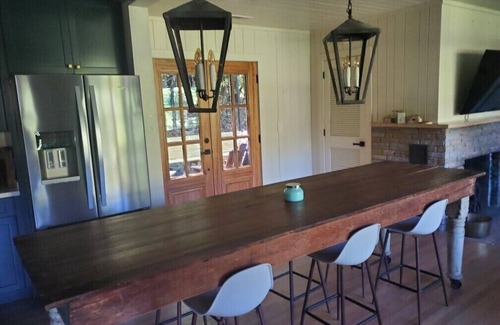 Highlands Hills Cottage | Renovated Highland’s cottage - private and 3 minutes from downtown!