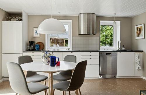 Nordost House | Renovated Holiday Home Near Lyngså Beach