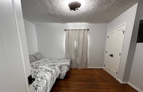 Germantown House | «Renovated home granite countertops gas range yard BBQ bars restaurants coffee «