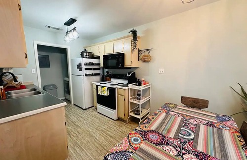 Gulfport House | Renovated Home near I-10 & Beach, Dog & Kid Friendly