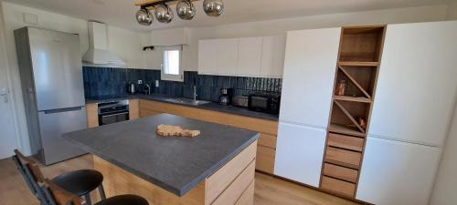 Le Palais House | Renovated house 3 bedrooms, sleeps 9
