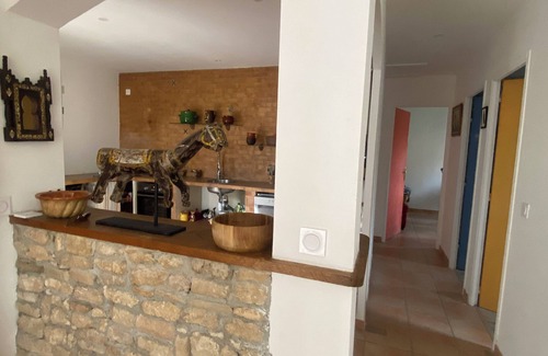 Istres House | Renovated house, elegant and central