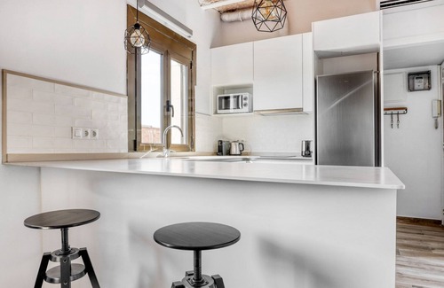 El Baix Guinardo Apartment | Renovated La Dreta de L'Eixample 2BR, by Blueground