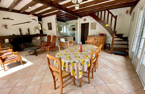 Lacanau House | Renovated landaise style house with enchanted garden, 2 steps from the lake