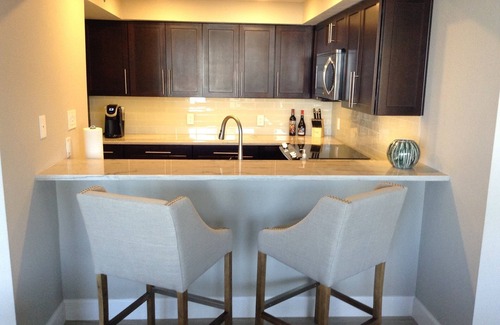Bayfront Condo | Renovated Luxury Unit Downtown Sarasota with Amazing Water Views