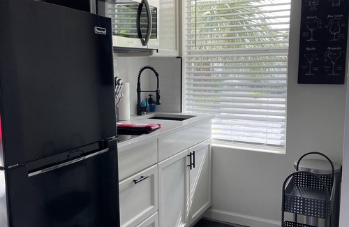 Pompano Beach Apartment | Renovated Luxury Studio
