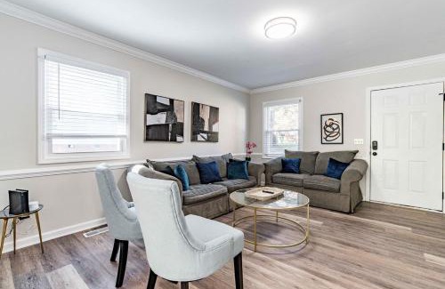 North Raleigh House | Renovated N Raleigh home with firepit wifi & king bed