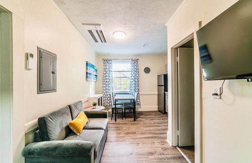 Falmouth Apartment | Renovated One Bedroom Apartment Downtown Falmouth Minutes Away From the Beach
