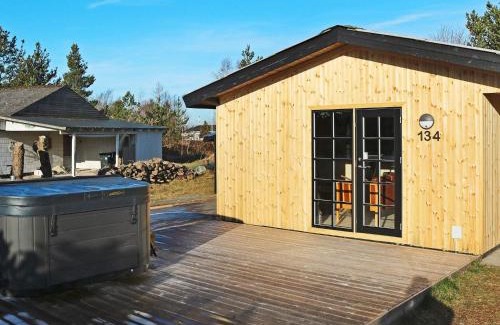 Helberskov Strand House | Renovated Retreat in Als Odde - By Traum Ferienwohnungen