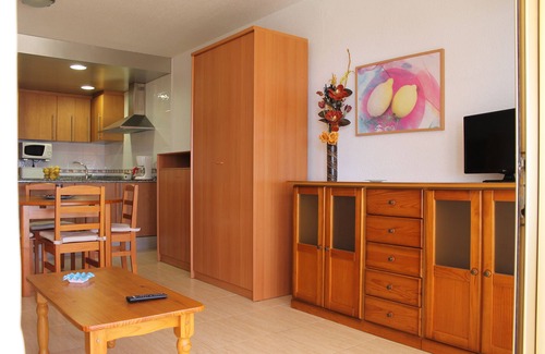 Peniscola Apartment | Renovated seafront apartment, terrace, pool and personalized service