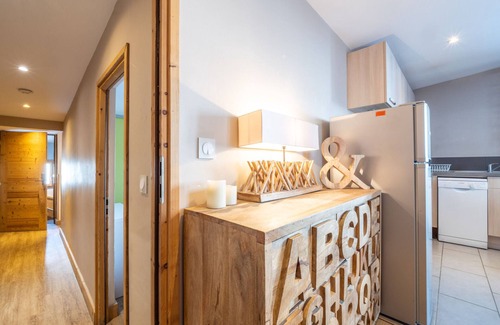 Tignes le Lac Apartment | Renovated Ski-in/Ski-out Apartment with Balcony, WiFi, and Stunning Views in Tignes Center