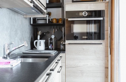 Randogne Apartment | Renovated studio with breathtaking views of the Alps