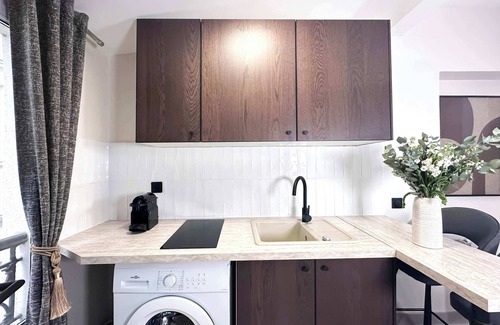 Plaisance Apartment | Renovated studio close to Gare Montparnasse