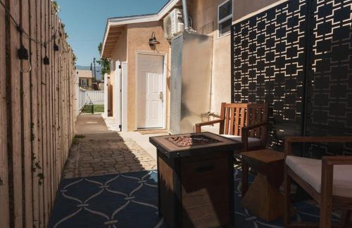 Montclair Apartment | Renovated Stylish Guesthouse By Claremont With Private Patio