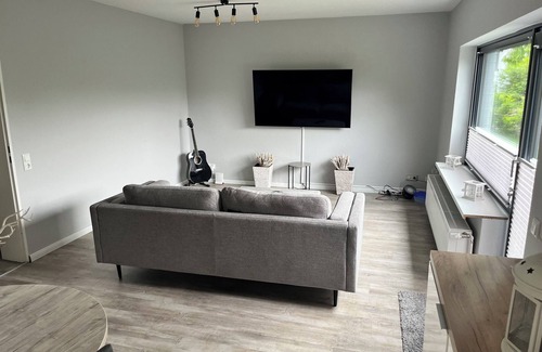 Raisdorf Apartment | Renovierte 2 Zimmer Einlieger-ferienwohnung. Schwentinental