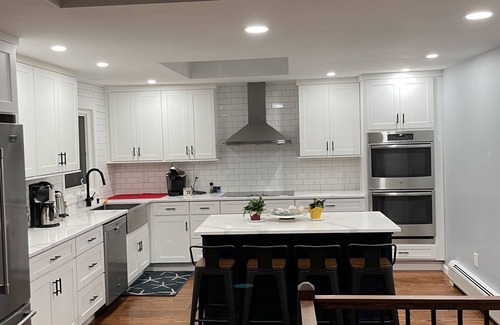 West Wareham House | Renowned Golf Courses nearby! Oceanview, Steps to Private Neighborhood Beach!