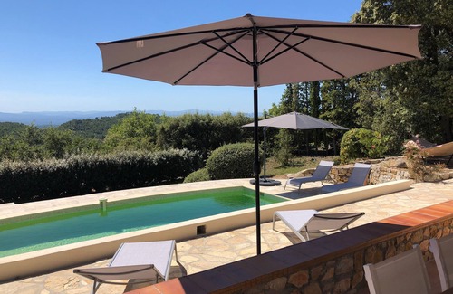 Ampus Villa | Rent house sleeps 8 with pool, private estate in Tourtour (83)