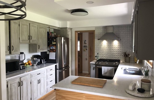 Oshkosh House | RENTAL - 4.7 miles away, newly remodeled ranch home