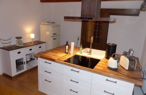 Plein Apartment | Rental-Comfort-Private Bathroom