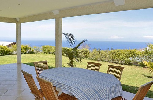Saint-Paul House | Rental house on one level, sea view, garden, terrace gde, 3 bedrooms, 2 bathrooms