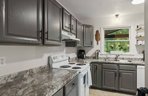 Lake Lure House | Rental in Rumbling Bald Lake Lure, NC