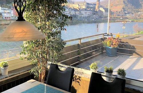 Cochem Apartment | Rental-Nr. 1-Deluxe-Ensuite-Balcony