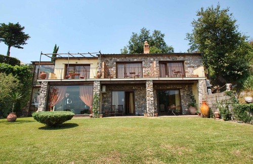 Sorrento Villa | Rentals in Italy - The Sea Farmhouse, resort in the nature, with pool and sea view