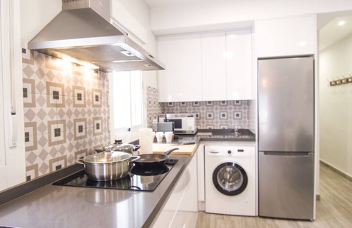 San Vicente Apartment | Rentalsevilla en el Corazón de San Lorenzo
