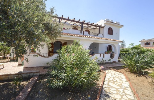Piana Calzata Apartment | Rentopolis - Memi