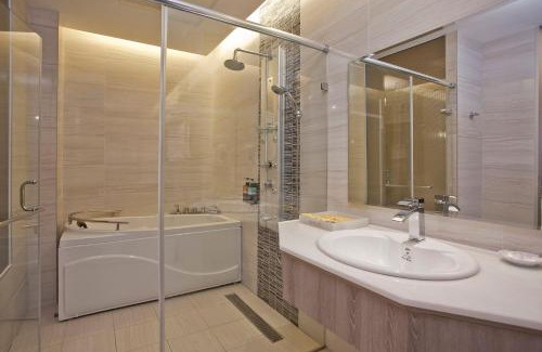 Chiayi Hotel | Renyi Lake Hotel