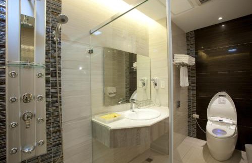 Chiayi Hotel | Renyi Lake Hotel