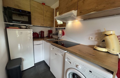 La Clusaz Apartment | Reposire, apartment 8 - 5 pers. directly south