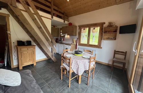 La Clusaz Apartment | Reposire, apartment 8 - 5 pers. directly south