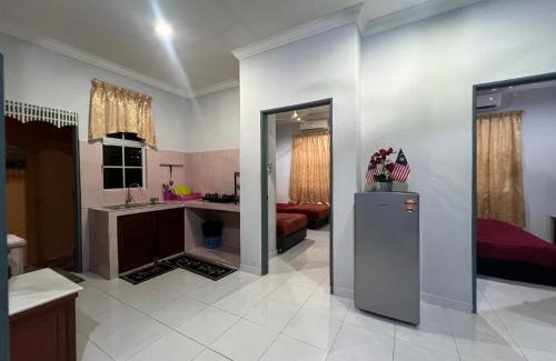Lubok Buaya Hotel | Rerama Homestay Langkawi 5 minutes driving to Chenang Beach, kitchen, Wifi, parking, village vibes