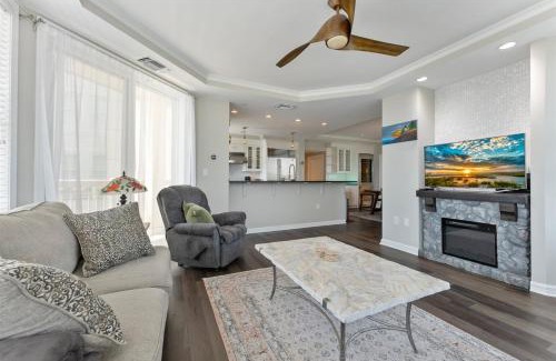 Diamond Beach Apartment | Residence 102 At The Grand